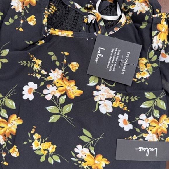 NWT Lulus Poised and Playful Black Floral Long Sleeve Backless Romper (size S) - Picture 6 of 9